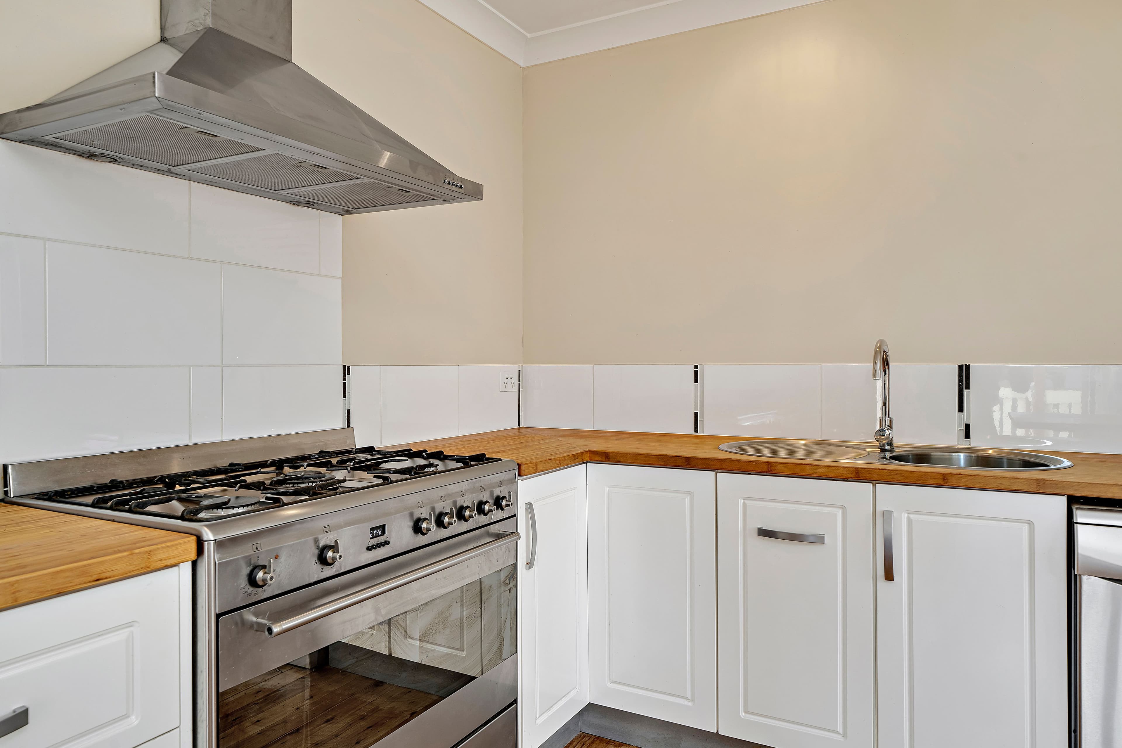 6 Margaret Street, Queanbeyan NSW 2620, Queanbeyan - Thumbnail 6