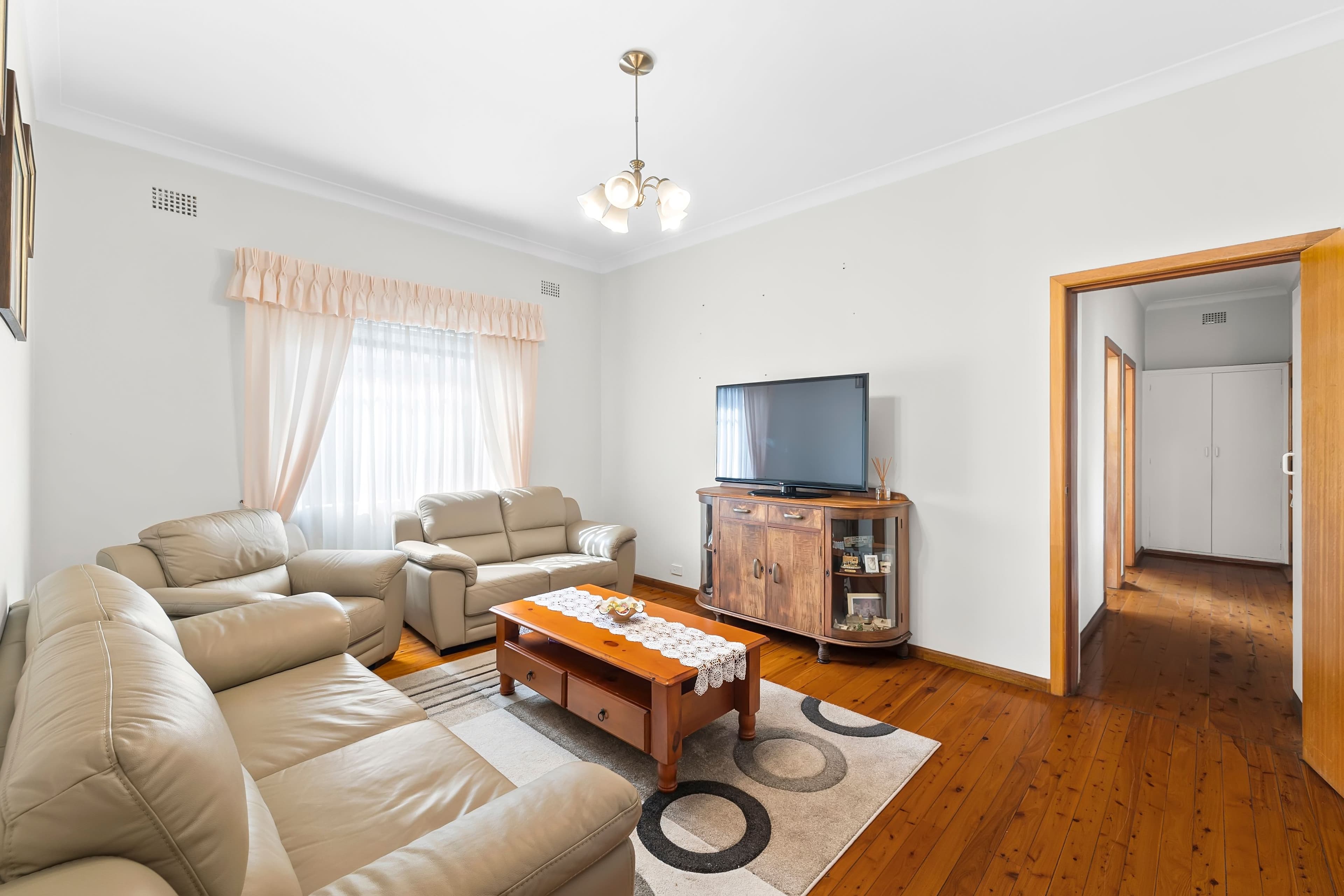 22 Roslyn Street, Ashbury NSW 2193, Ashbury - Thumbnail 3