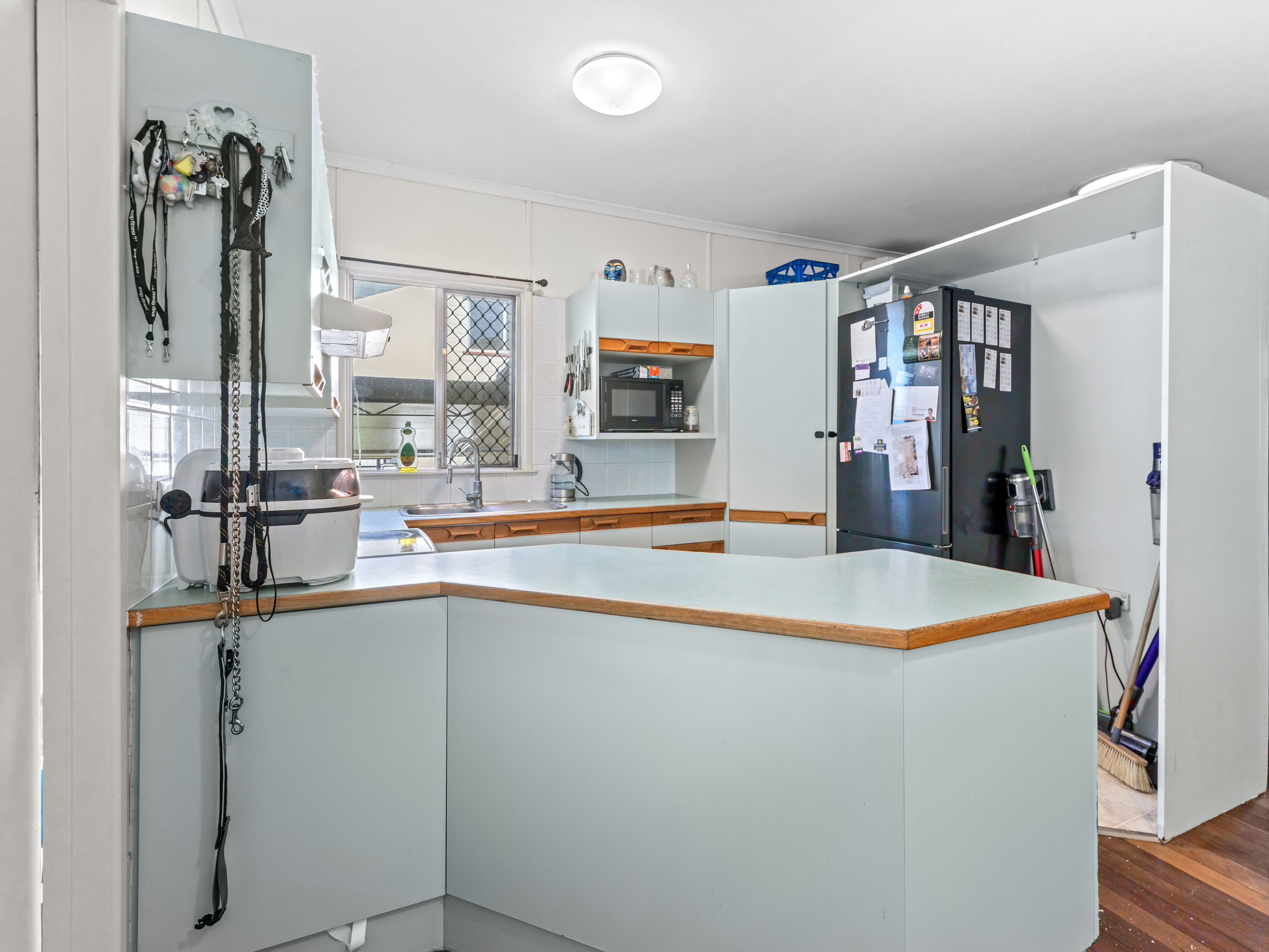 42 Raceview Street, Raceview QLD 4305, Raceview - Thumbnail 7