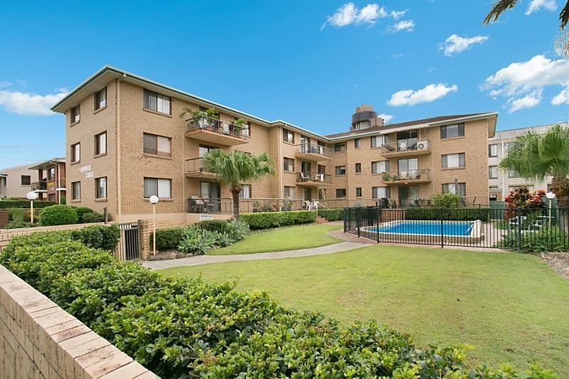 4 'Armrick Lodge' 27 Armrick Avenue, Broadbeach QLD 4218, Broadbeach - Image 1