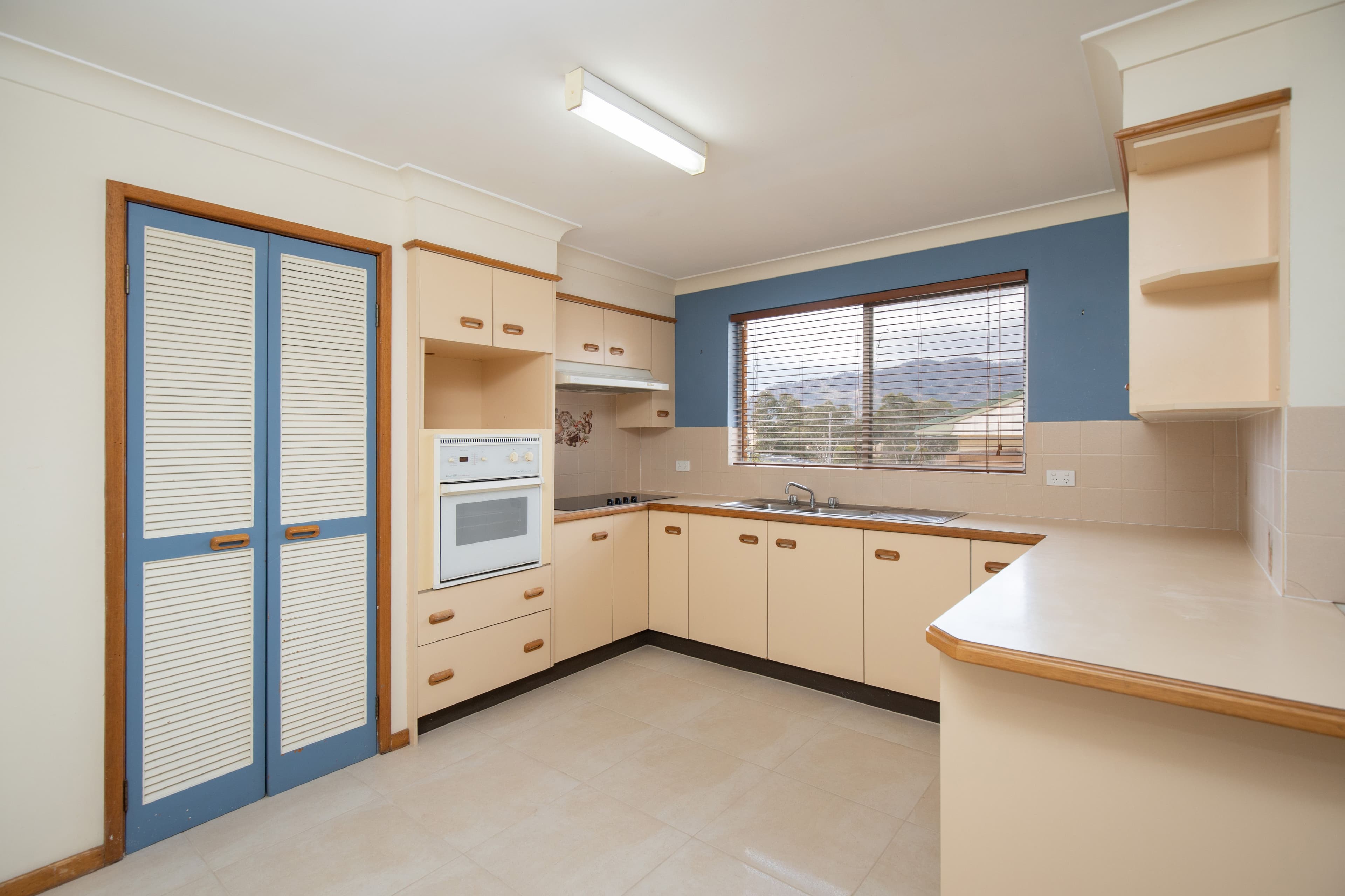 9 Dawson Crescent, Gloucester - Thumbnail 4