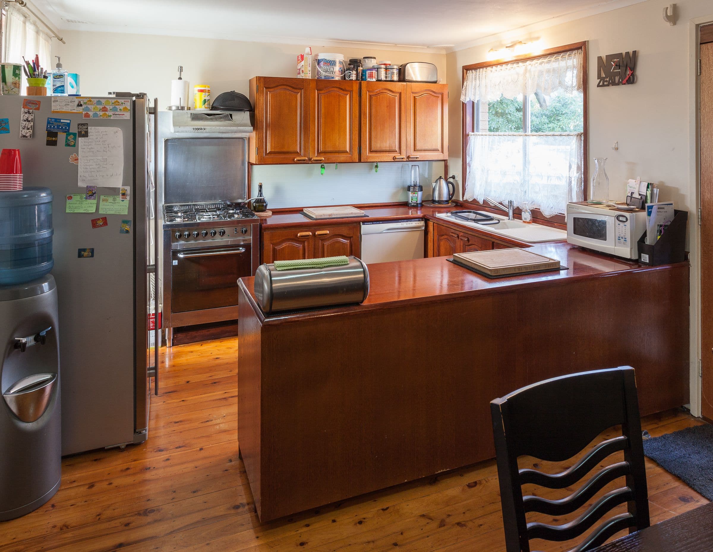 8 Fifth Avenue, Macquarie Fields - Thumbnail 3