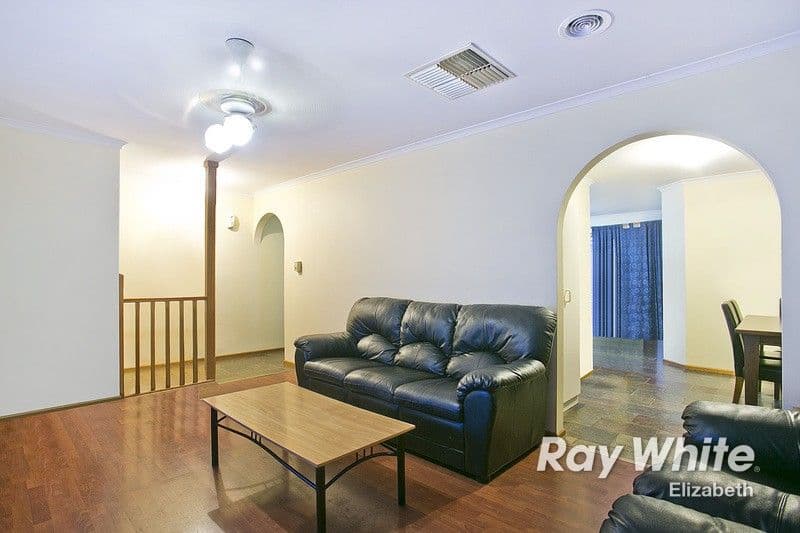 10 Maguire Crescent, BURTON SA 5110, Burton - Thumbnail 2
