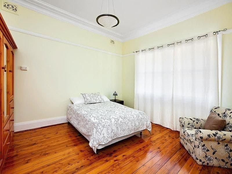 17 Waratah Street, North Strathfield - Thumbnail 4