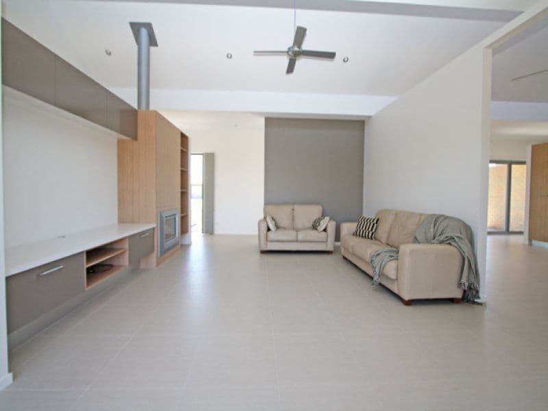 9 Lundie Street, Bungendore NSW 2621, Bungendore - Thumbnail 5