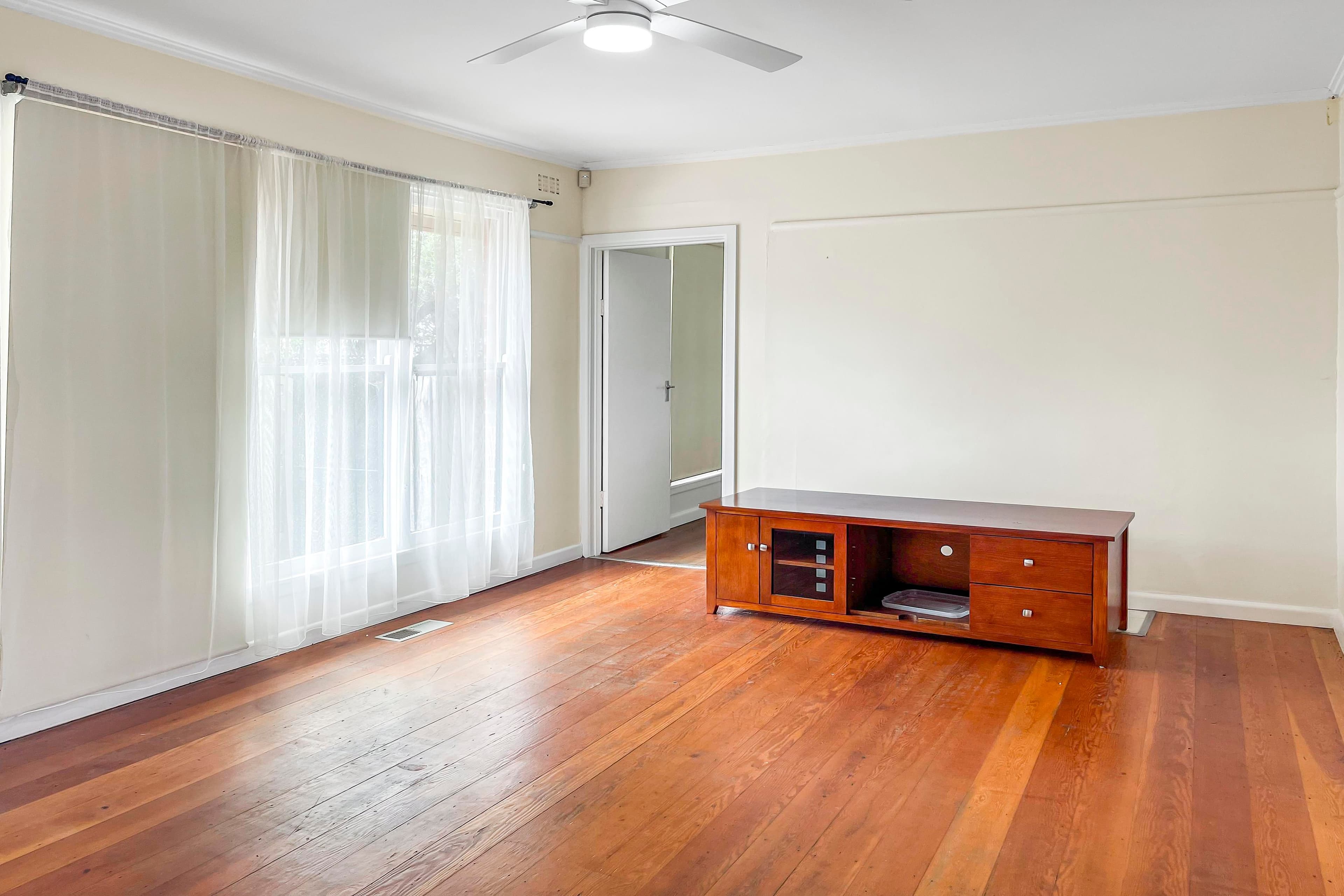 27 Ramu Parade, Heidelberg West VIC 3081, Heidelberg West - Thumbnail 4