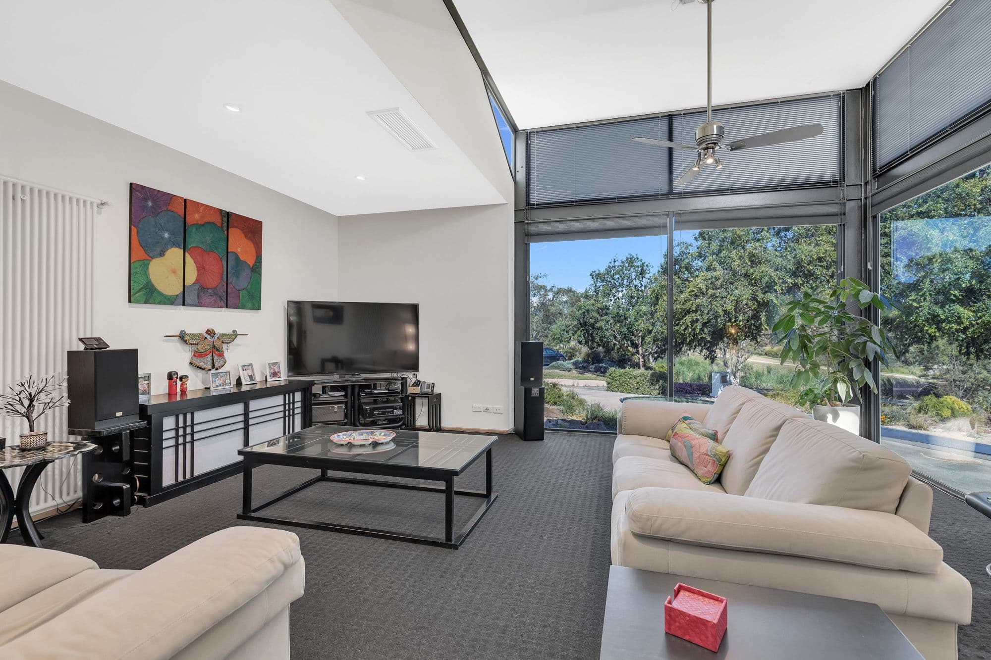 6 Lakeview Grove, Wyndham Vale VIC 3024, Wyndham Vale - Thumbnail 2
