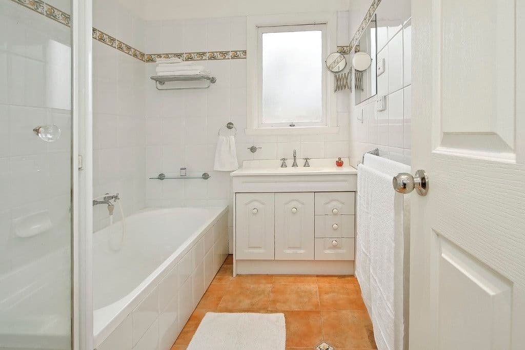 7 Cinerea Avenue, FERNTREE GULLY VIC 3156, Ferntree Gully - Thumbnail 5