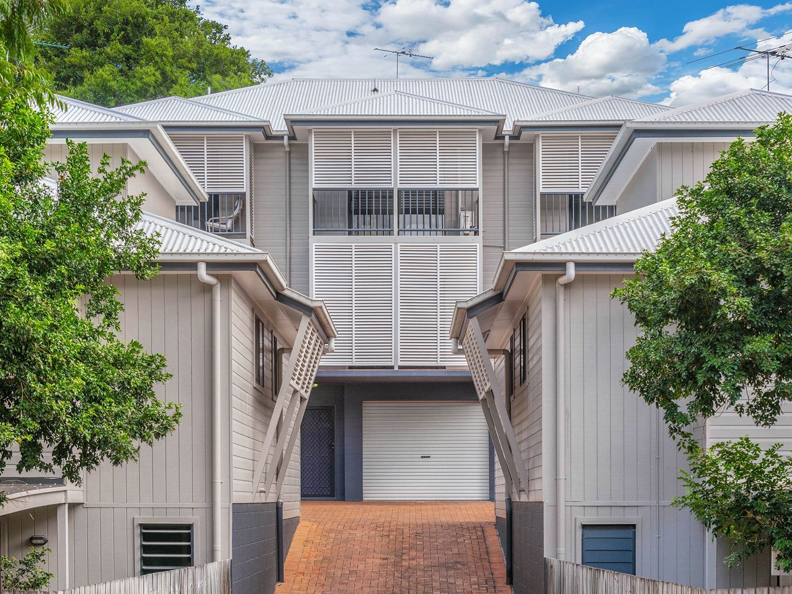 24 Arthur Terrace, Red Hill QLD 4059, Red Hill - Image 1