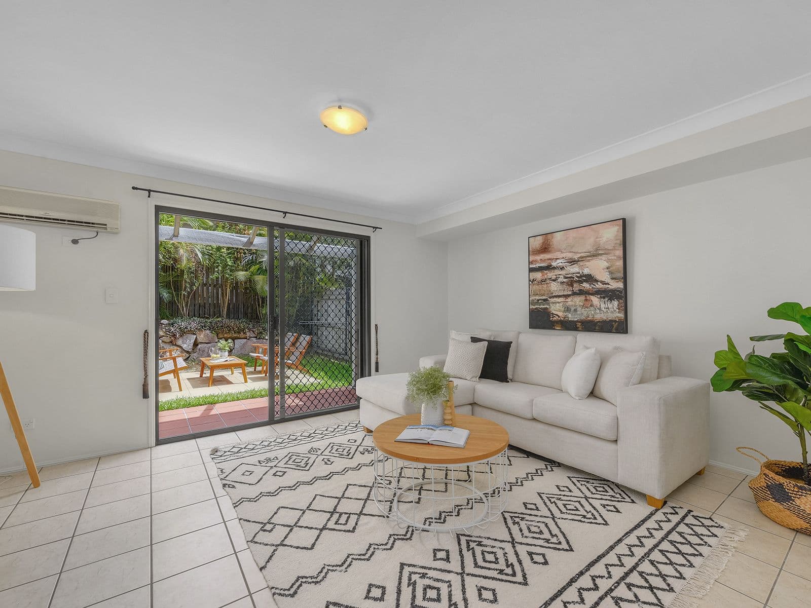 24 Arthur Terrace, Red Hill QLD 4059, Red Hill - Thumbnail 2