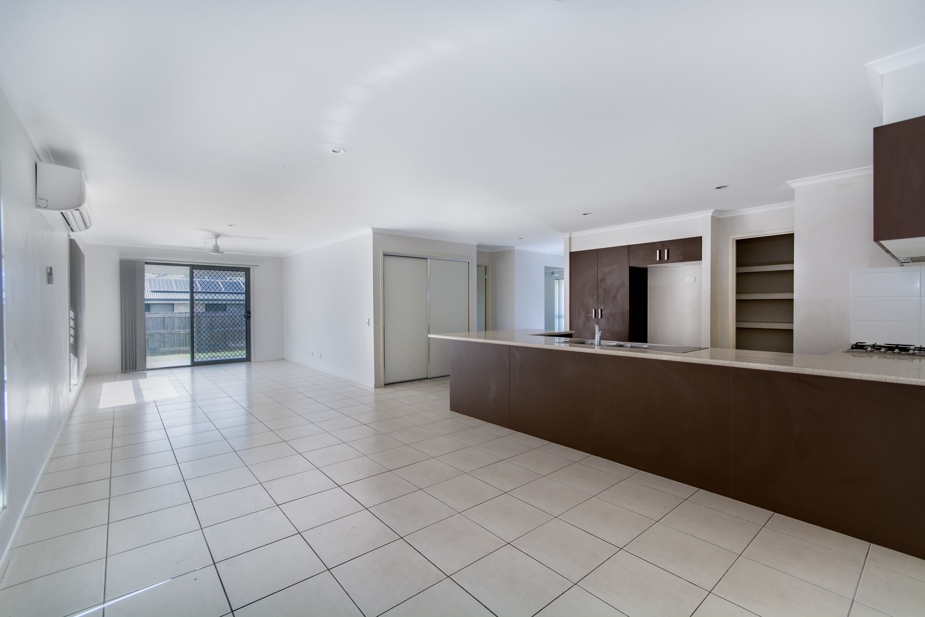 20 Valuniu Place, Boronia Heights QLD 4124, Boronia Heights - Thumbnail 2
