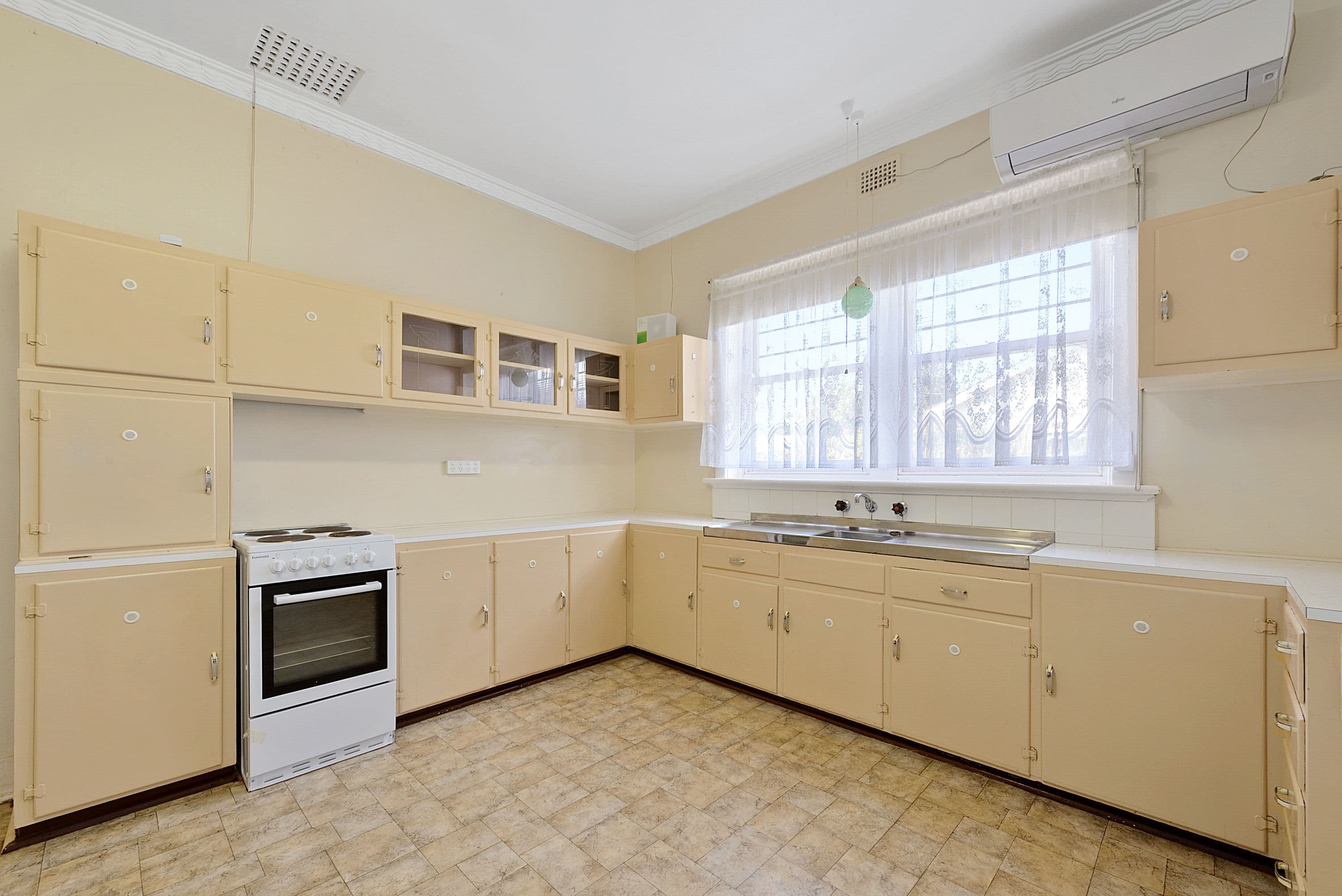 1 Young Street, Yorketown SA 5576, Yorketown - Thumbnail 6