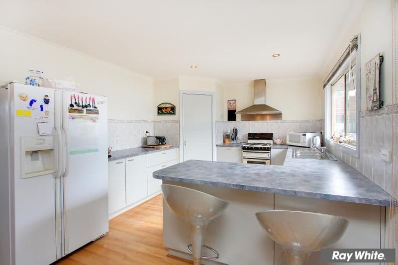 7 Terrigal Street, MORNINGTON VIC 3931, Mornington - Thumbnail 2