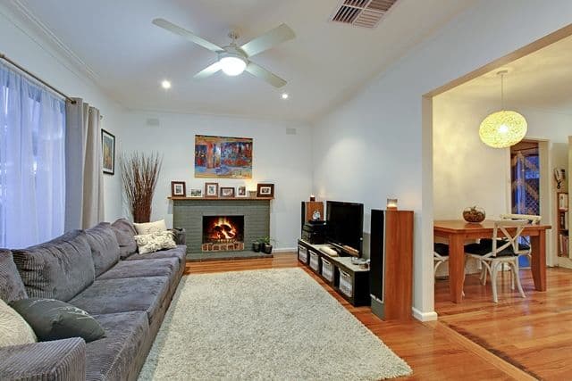 79 Darebin Boulevard, RESERVOIR VIC 3073, Reservoir - Thumbnail 3