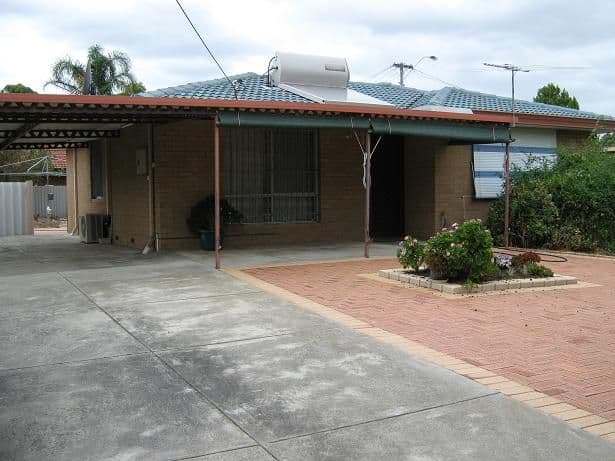 23 Cobham Way, CAMILLO WA 6111, Camillo - Image 1