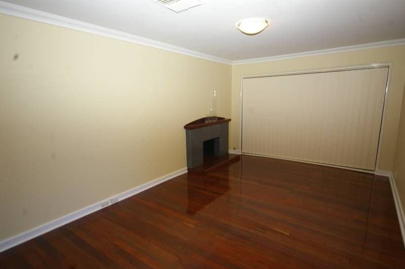 21 Simmonds Street, MORLEY WA 6062, Morley - Thumbnail 4