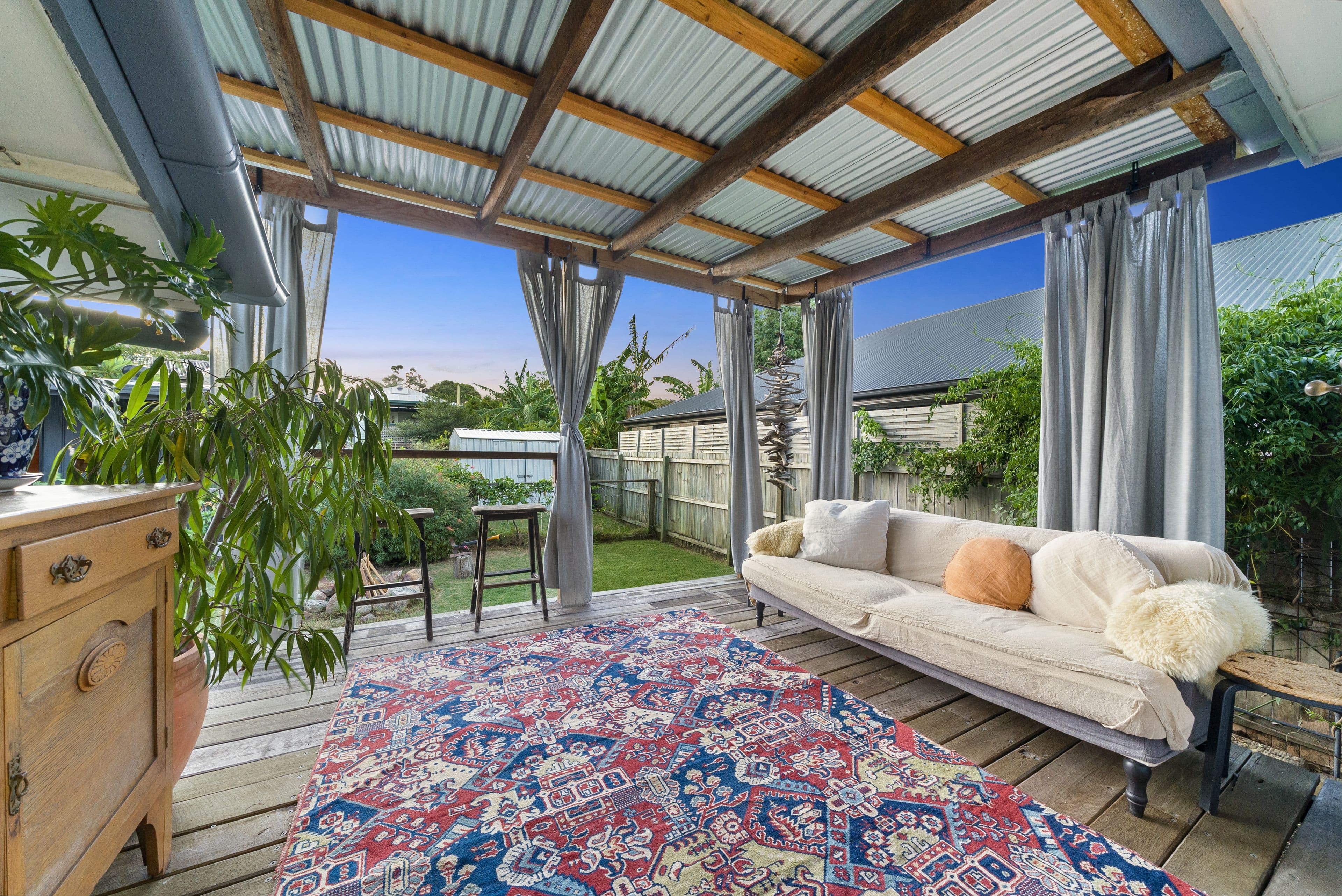 19 ELIZABETH Avenue, Clontarf QLD 4019, Clontarf - Thumbnail 3