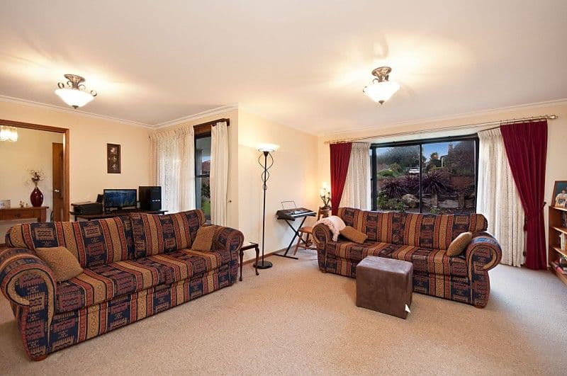 17 Whites Road, WARRNAMBOOL VIC 3280, Warrnambool - Thumbnail 2