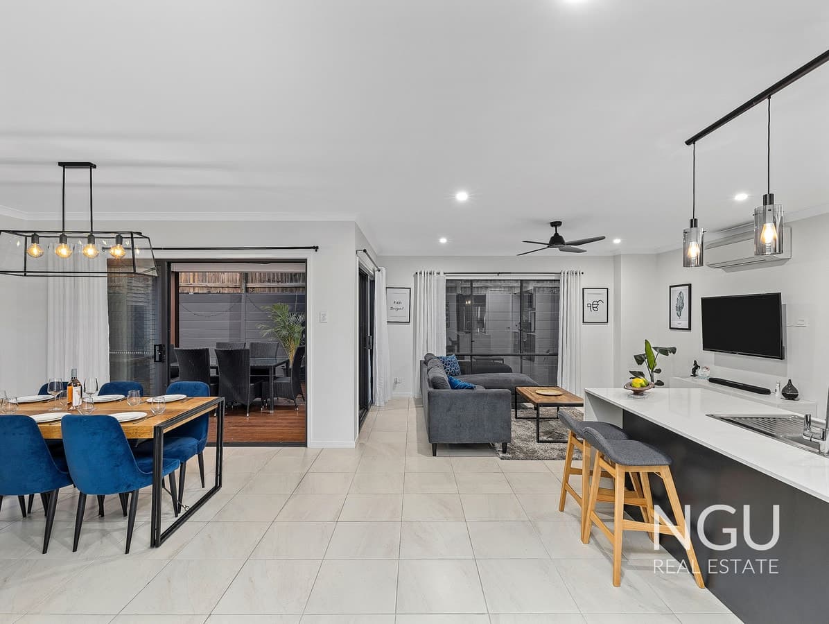 219 Woodline Drive, Spring Mountain QLD 4300, Spring Mountain - Thumbnail 7