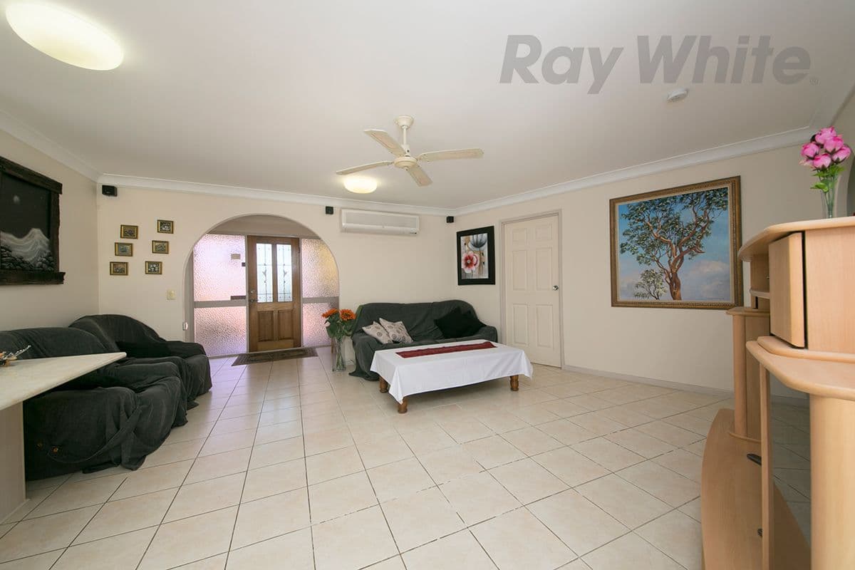 18 Dome Street, Eight Mile Plains QLD 4113, Eight Mile Plains - Thumbnail 5