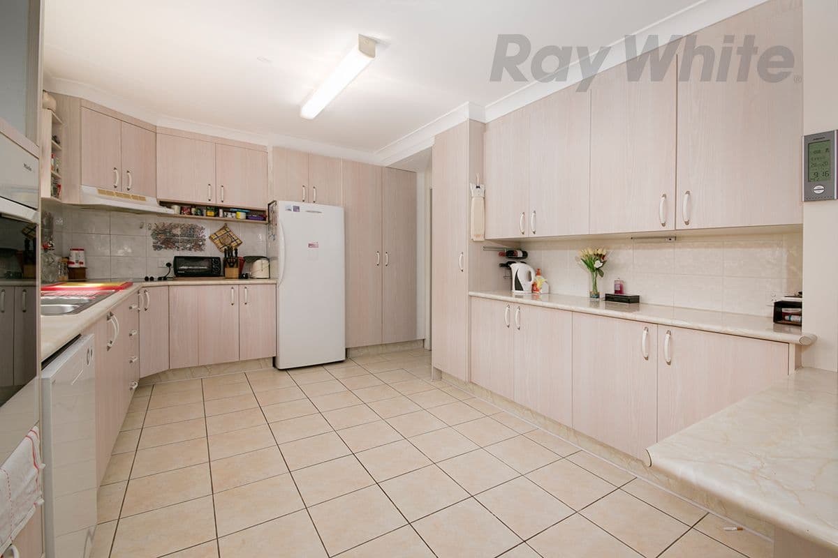 18 Dome Street, Eight Mile Plains QLD 4113, Eight Mile Plains - Thumbnail 6
