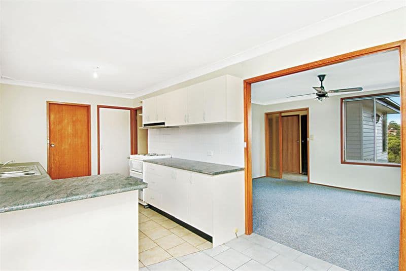 17 Dumbarton Place, ENGADINE NSW 2233, Engadine - Thumbnail 3
