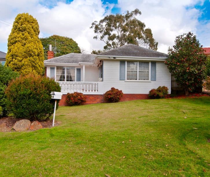 8 Yuruga Place, ALLAMBIE HEIGHTS NSW 2100, Allambie Heights - Thumbnail 2