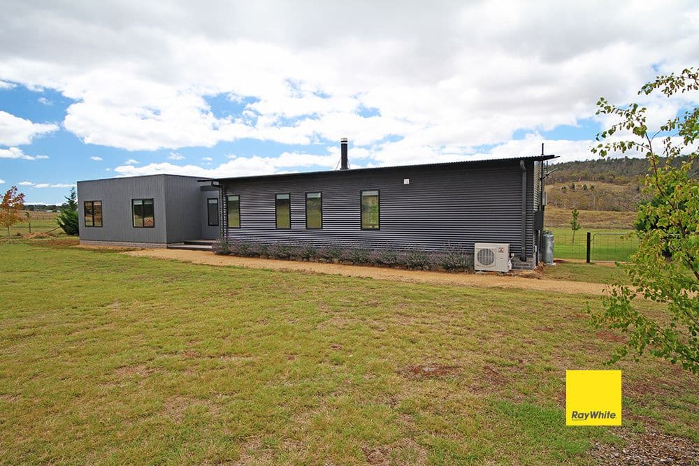 13 Eddie Place, Cooma NSW 2630, Cooma - Thumbnail 5