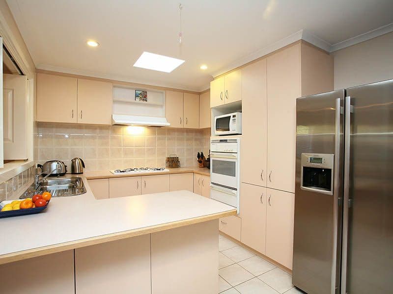 4 Adelong Court, BERWICK VIC 3806, Berwick - Thumbnail 5
