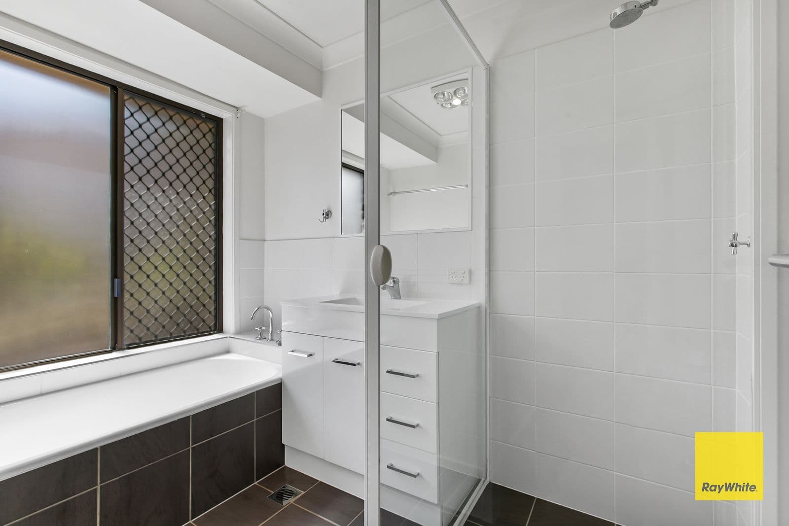 40 Wimborne Road, Alexandra Hills QLD 4161, Alexandra Hills - Thumbnail 7