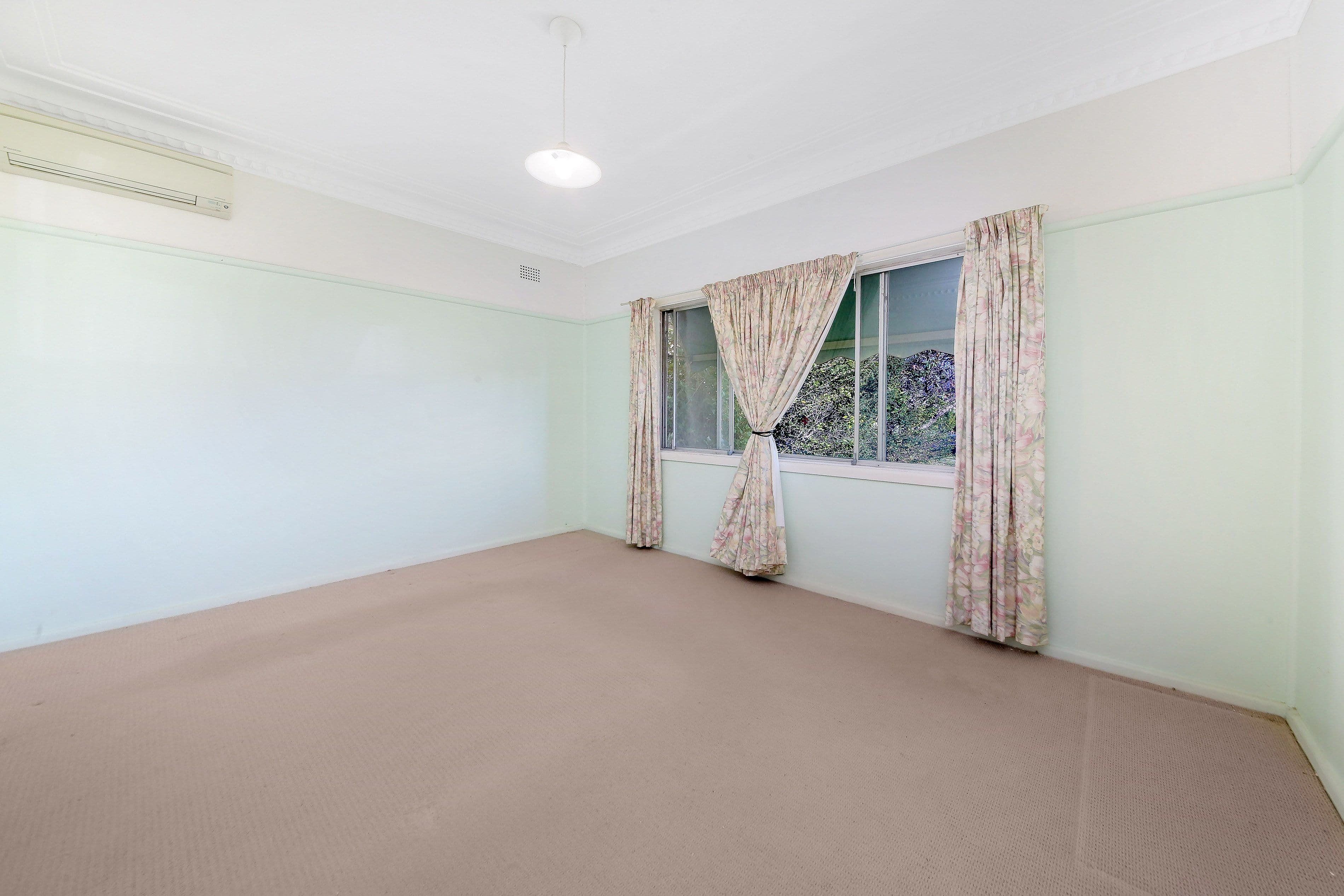 6 Morotai Road, Revesby Heights NSW 2212, Revesby Heights - Thumbnail 5