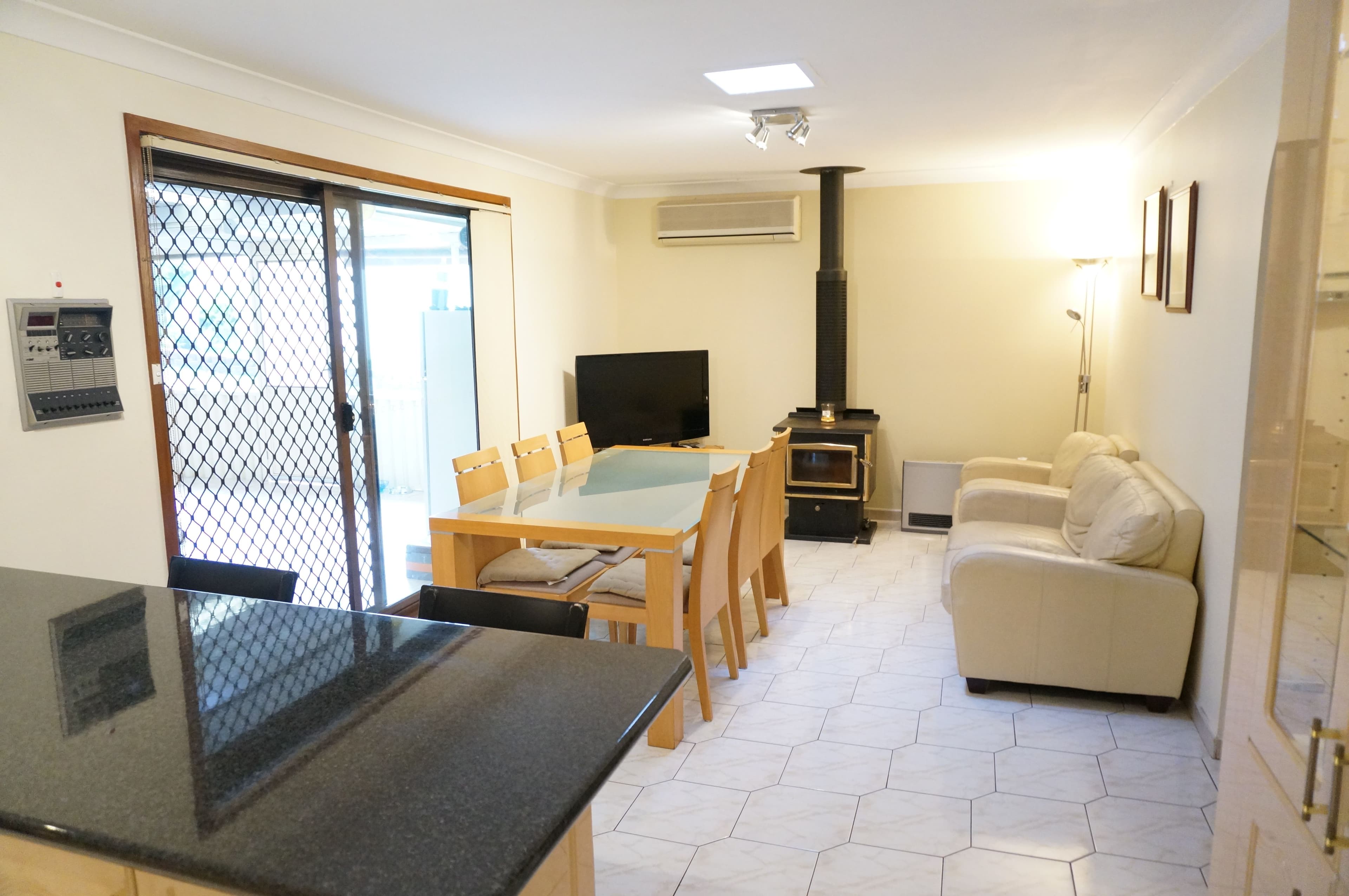 4 Seymour Place, Bossley Park - Thumbnail 8