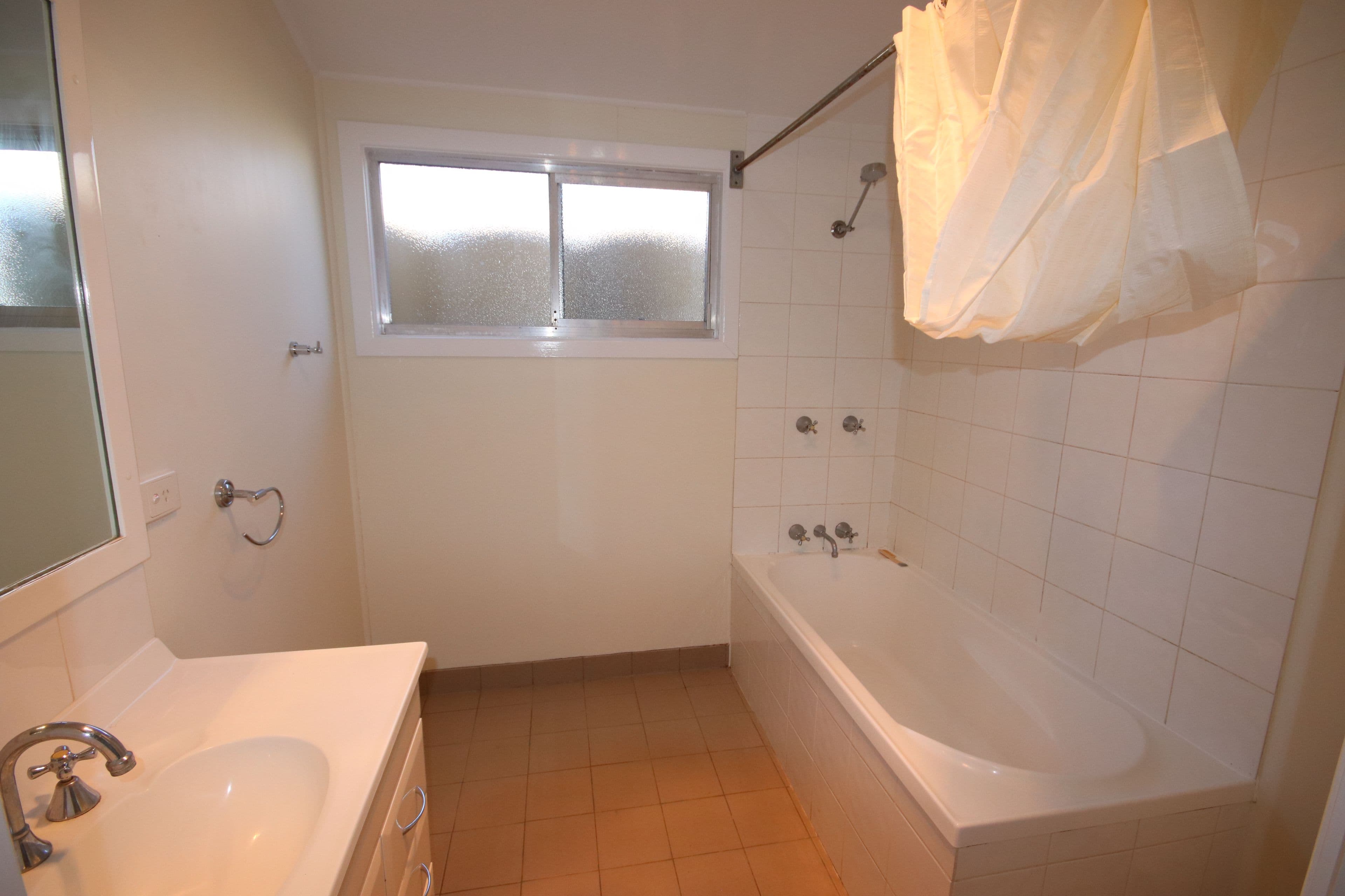 34 Olympia Street, Mundubbera QLD 4626, Mundubbera - Thumbnail 7