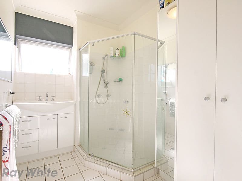 37 Rode Road, WAVELL HEIGHTS QLD 4012, Wavell Heights - Thumbnail 7