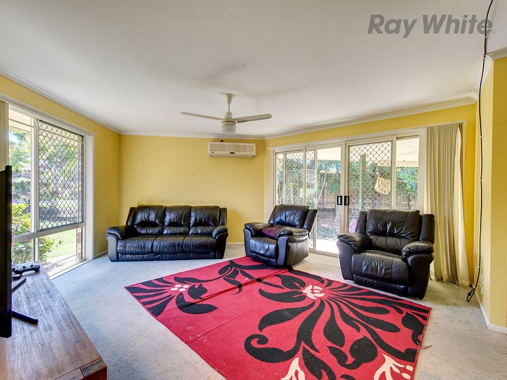196 Mount Warren Boulevard, Mount Warren Park QLD 4207, Mount Warren Park - Thumbnail 3