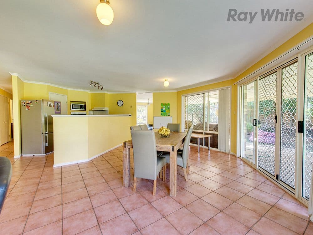 196 Mount Warren Boulevard, Mount Warren Park QLD 4207, Mount Warren Park - Thumbnail 6