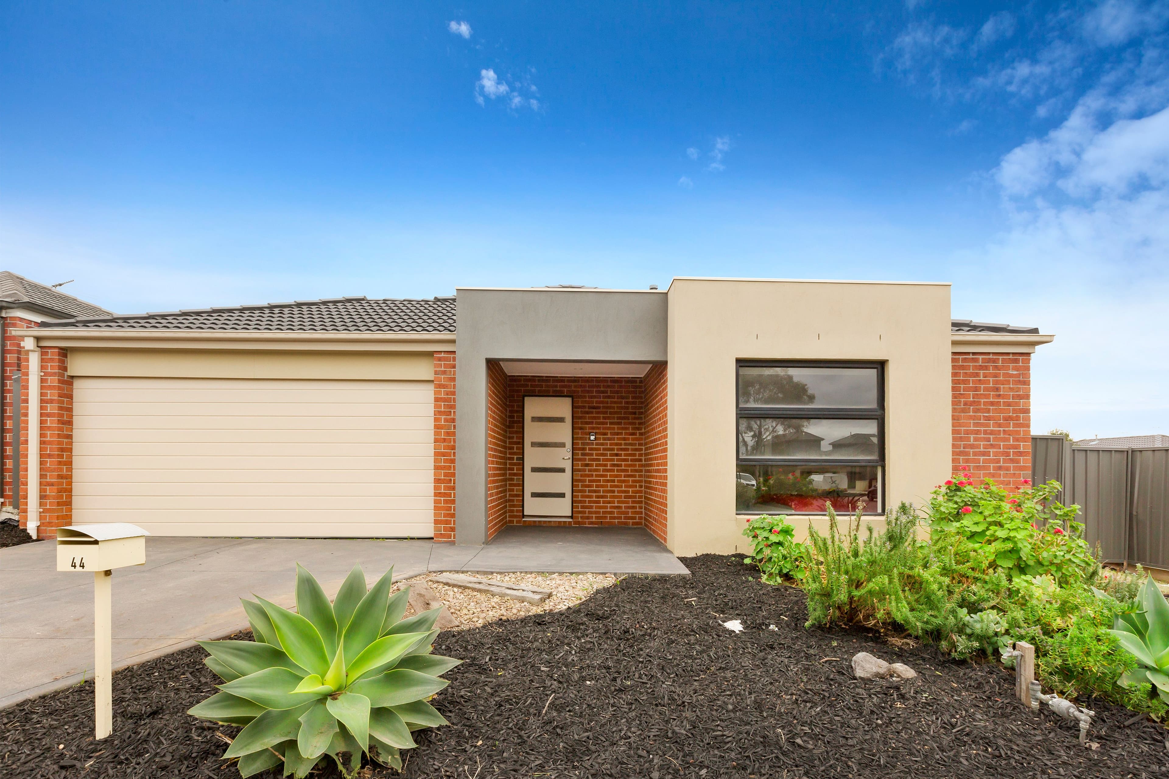 44 Pearl Drive, Craigieburn VIC 3064, Craigieburn - Image 1
