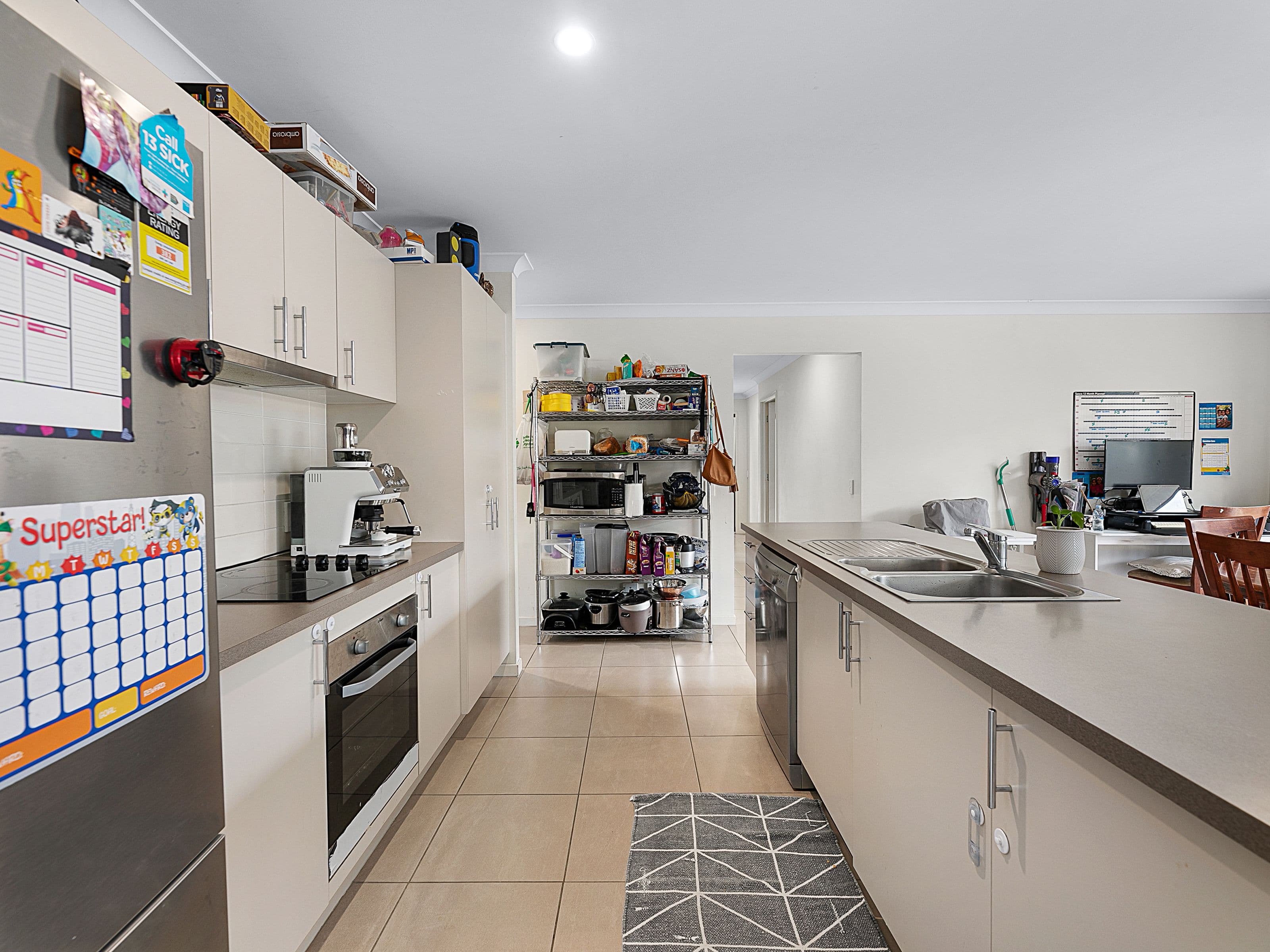 8 Huntingdale Street, Leichhardt QLD 4305, Leichhardt - Thumbnail 3