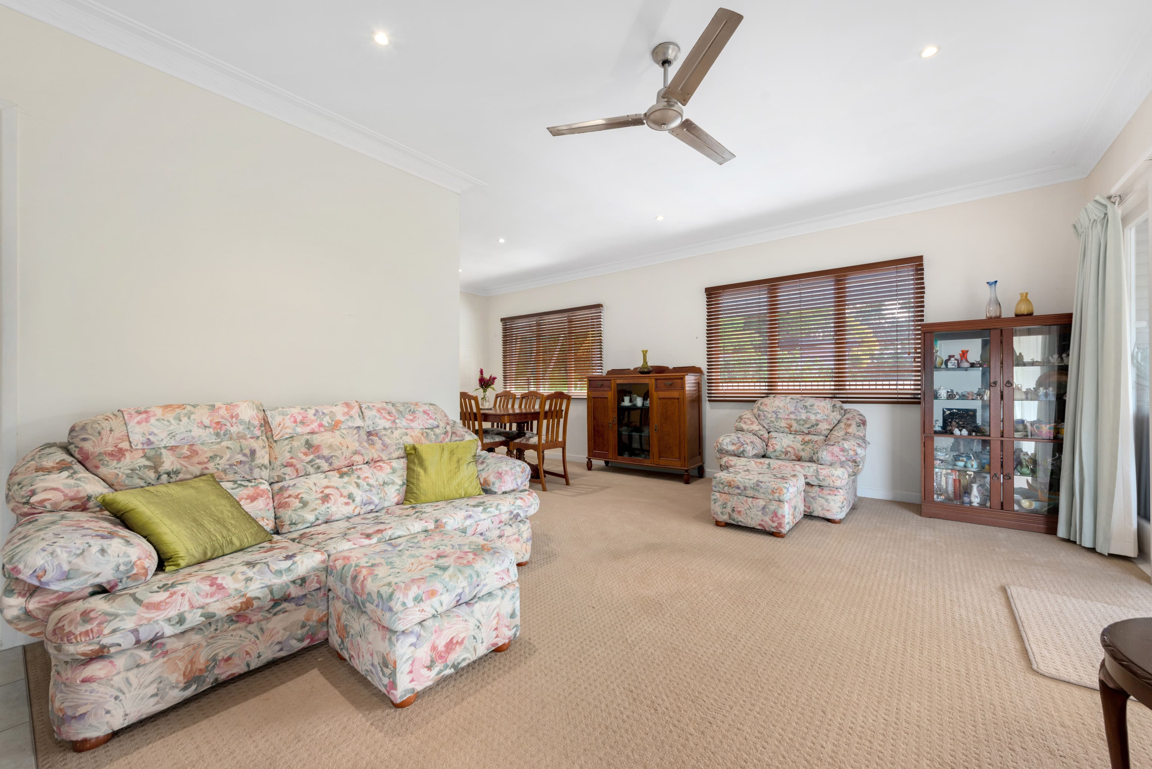 127 Riaweena Street, The Gap QLD 4061, The Gap - Thumbnail 5