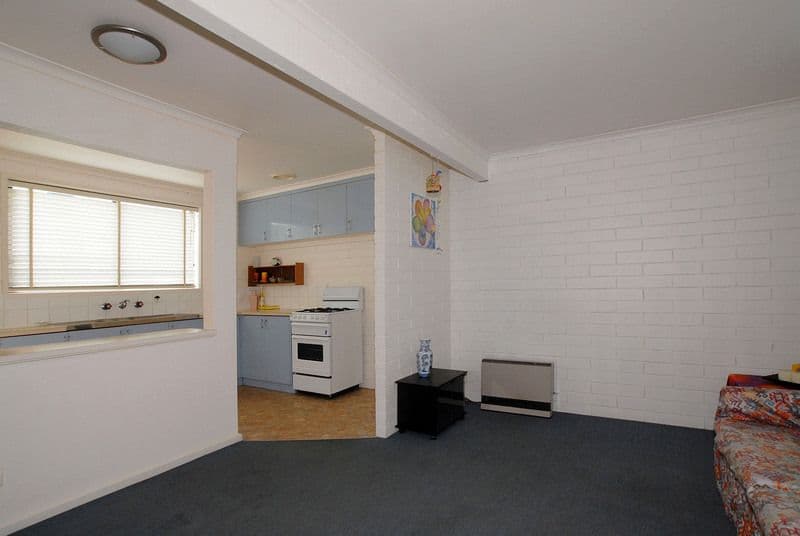 1 Foot Street, FRANKSTON SOUTH VIC 3199, Frankston - Thumbnail 2