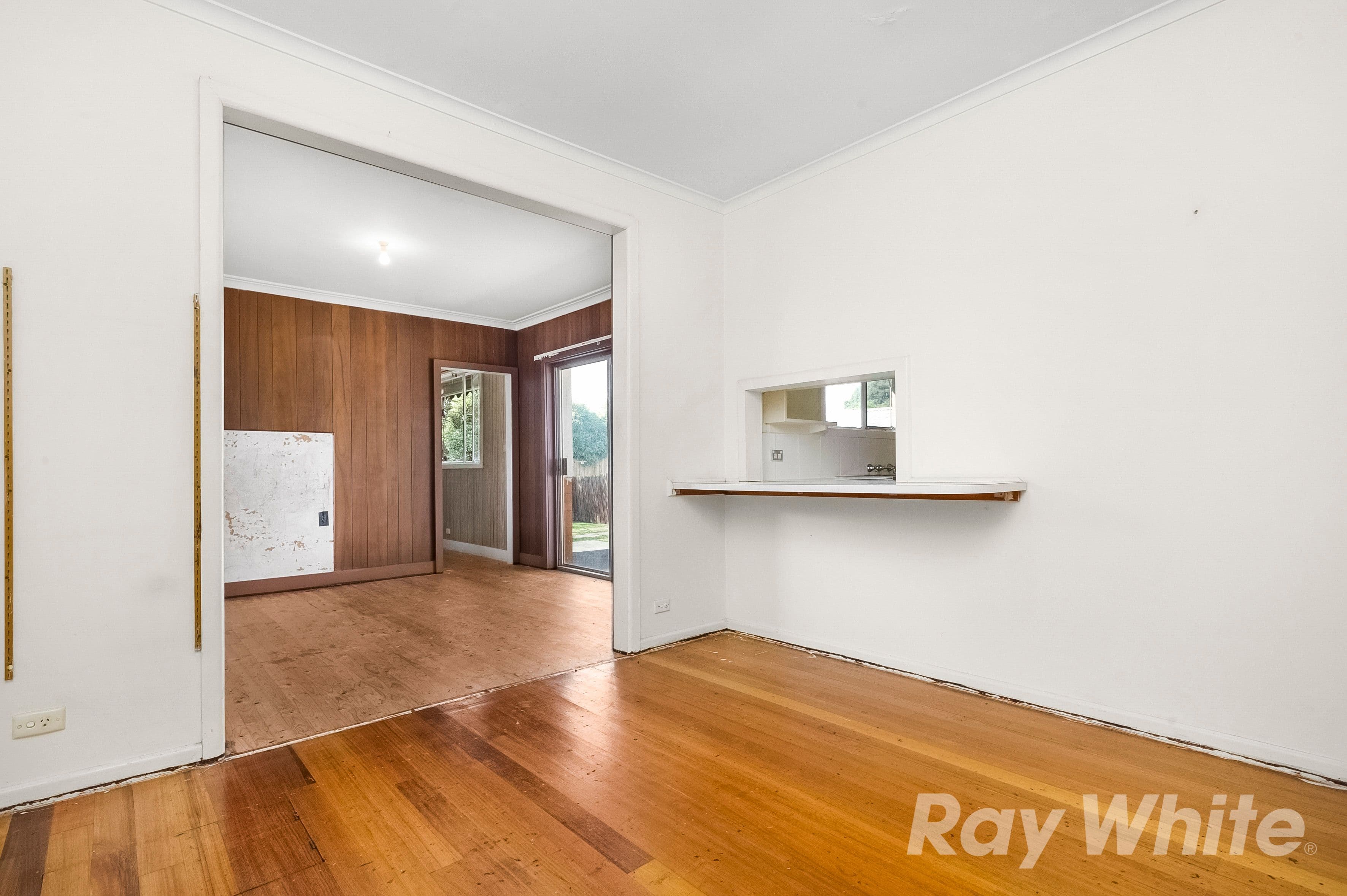 17 Redfern Crescent, Mulgrave VIC 3170, Mulgrave - Thumbnail 4