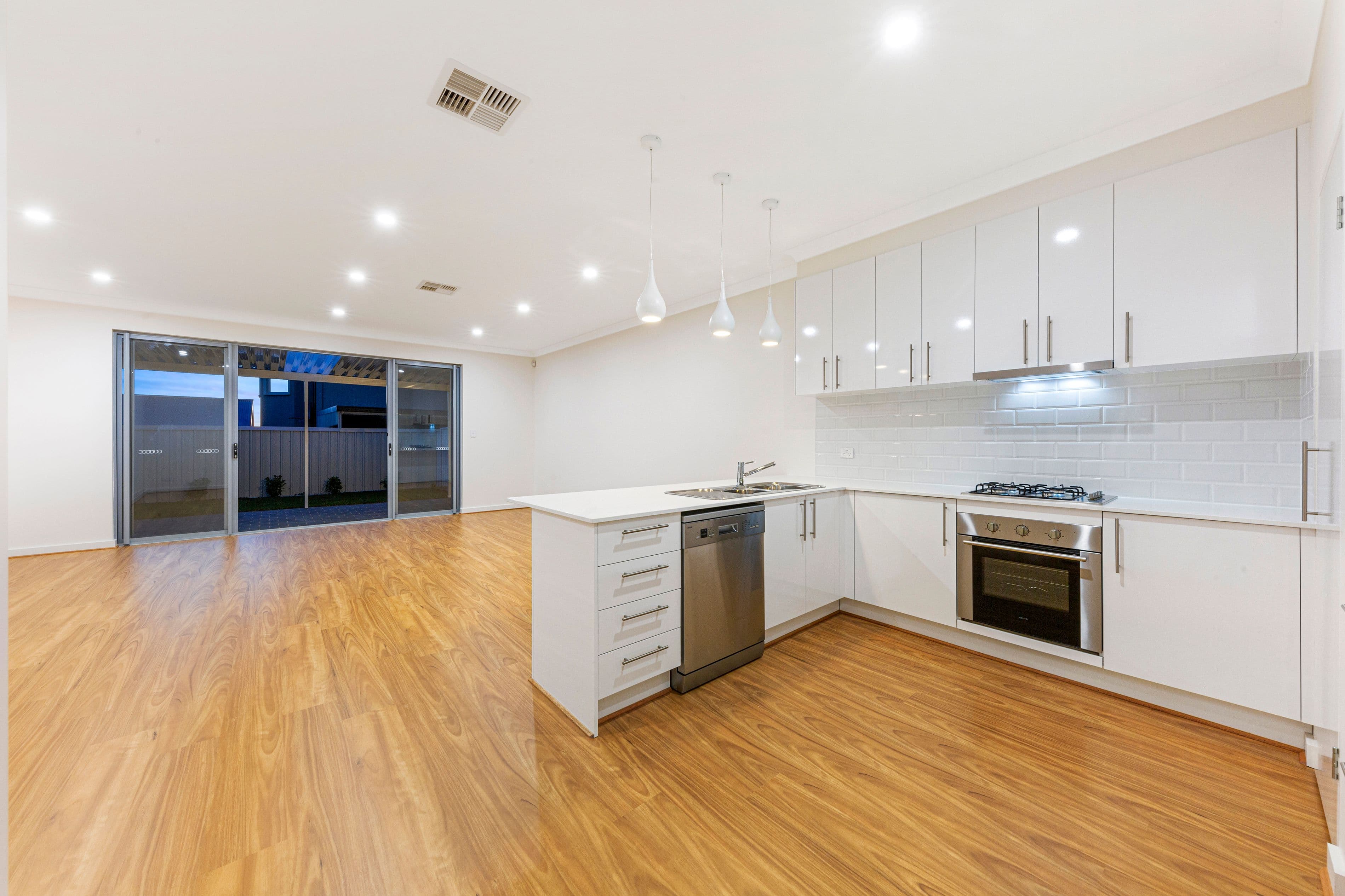 2A & 2B Fairleys Road, Rostrevor SA 5073, Rostrevor - Thumbnail 7