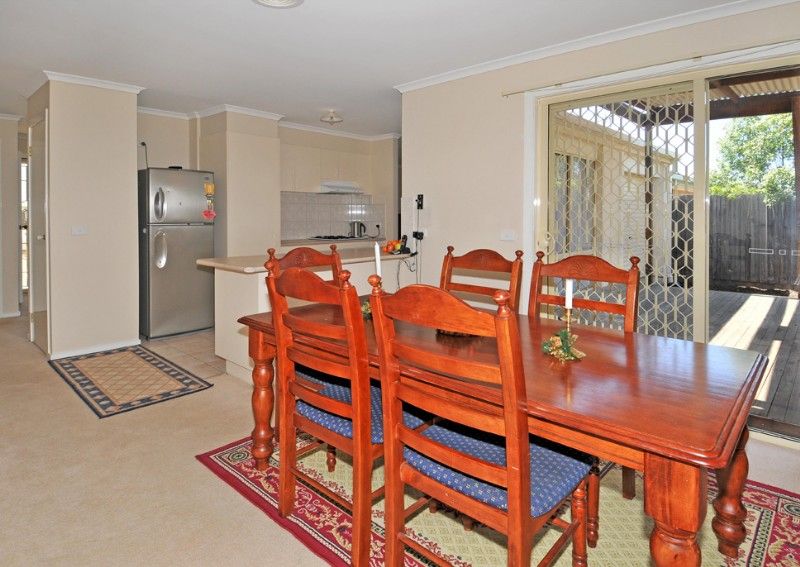 22 Joseph Drive, HILLSIDE VIC 3037, Hillside - Thumbnail 3