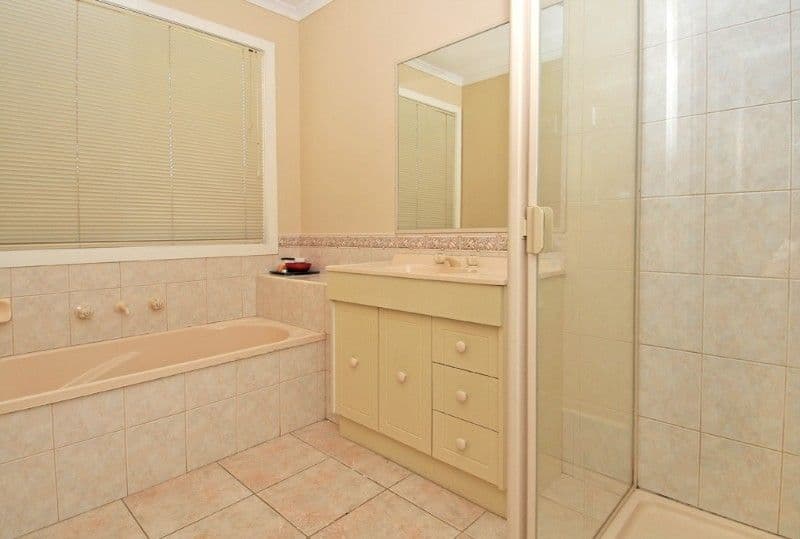 22 Joseph Drive, HILLSIDE VIC 3037, Hillside - Thumbnail 5
