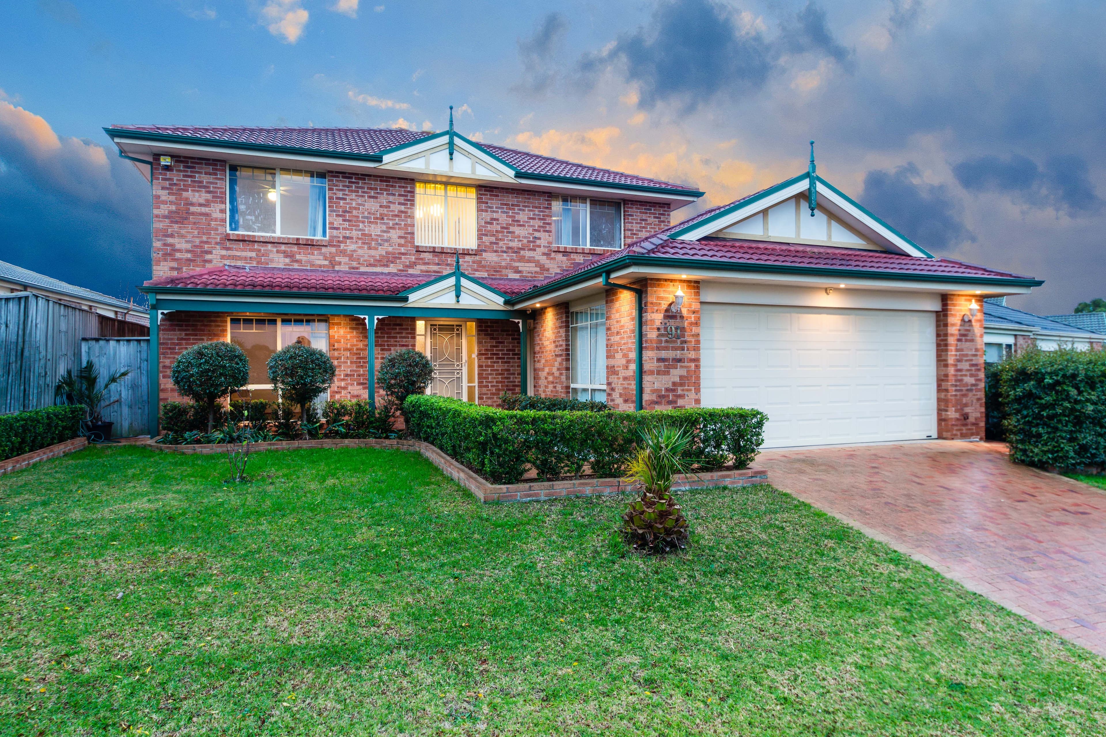 91 Phoenix Avenue, Stanhope Gardens - Image 1