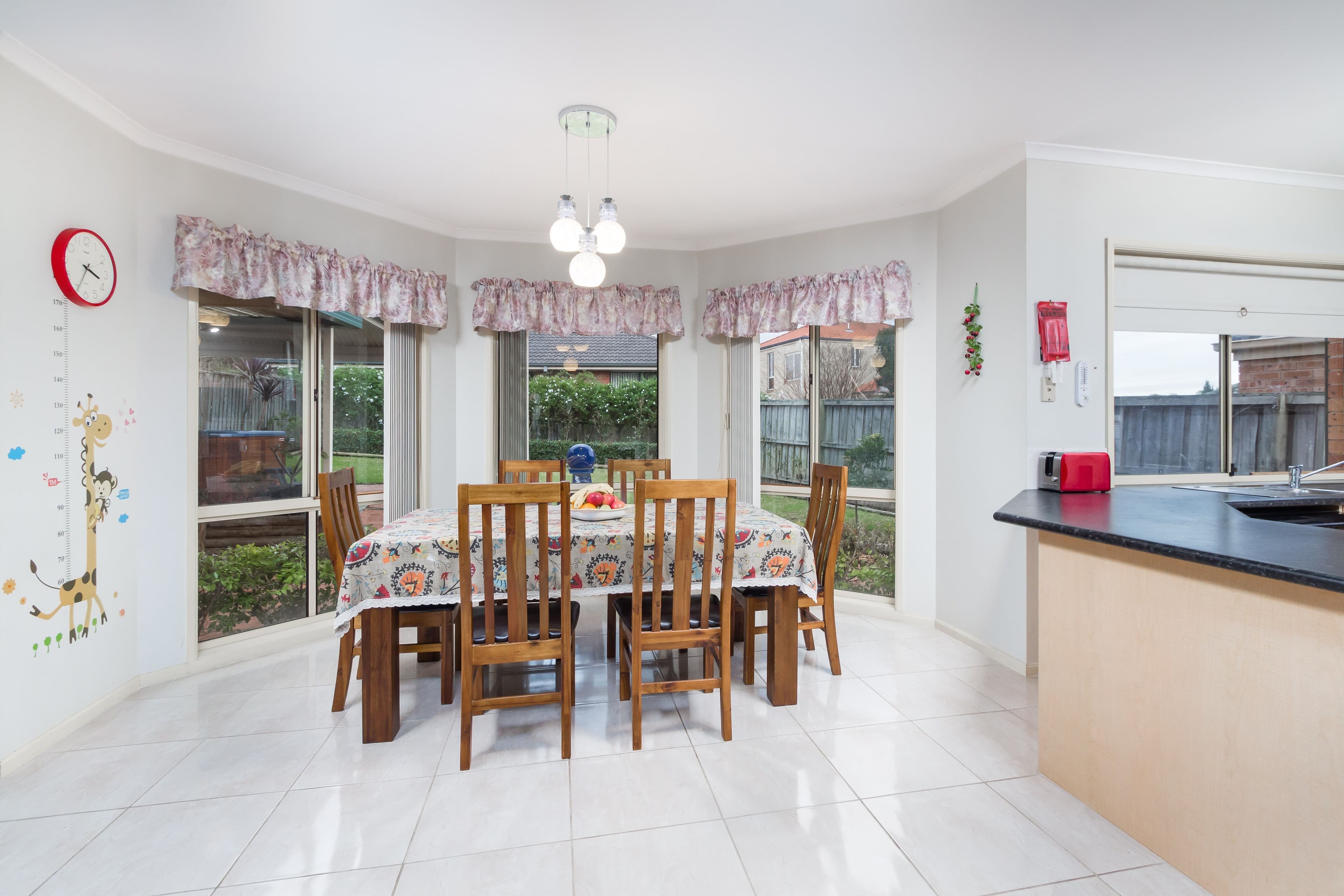91 Phoenix Avenue, Stanhope Gardens - Thumbnail 3