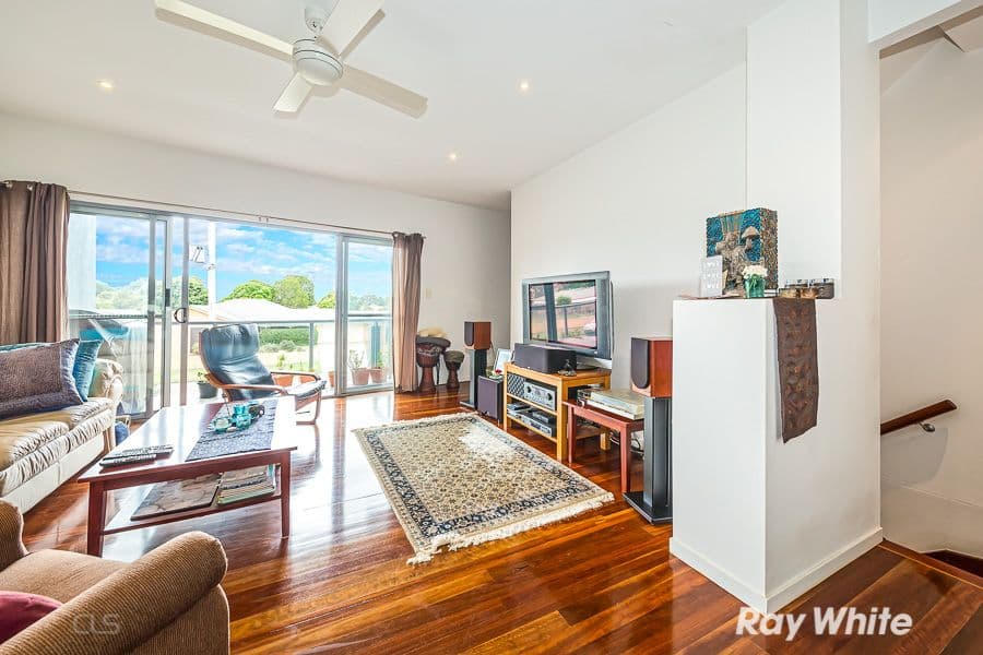 11 Wattle Avenue, Bongaree QLD 4507, Bongaree - Thumbnail 3