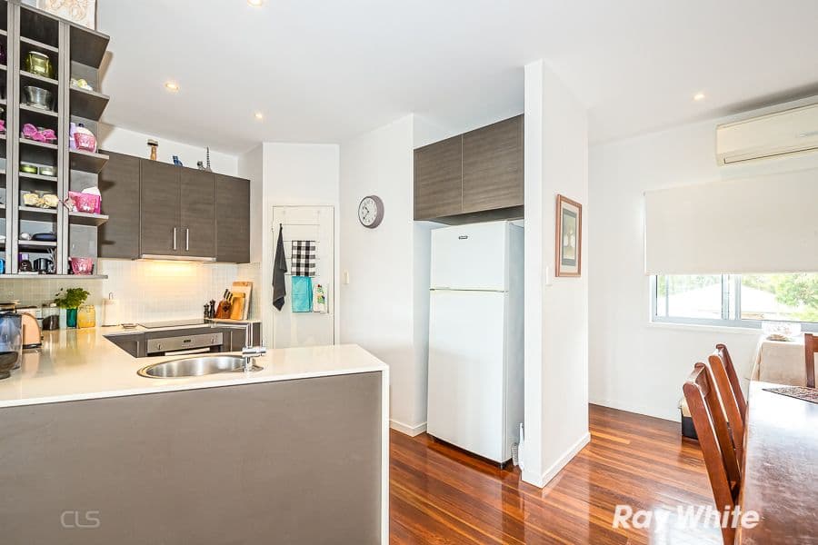 11 Wattle Avenue, Bongaree QLD 4507, Bongaree - Thumbnail 4