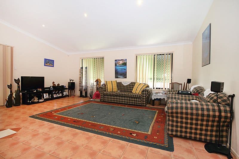 15 DANBULLA Crescent, FOREST LAKE QLD 4078, Forest Lake - Thumbnail 2