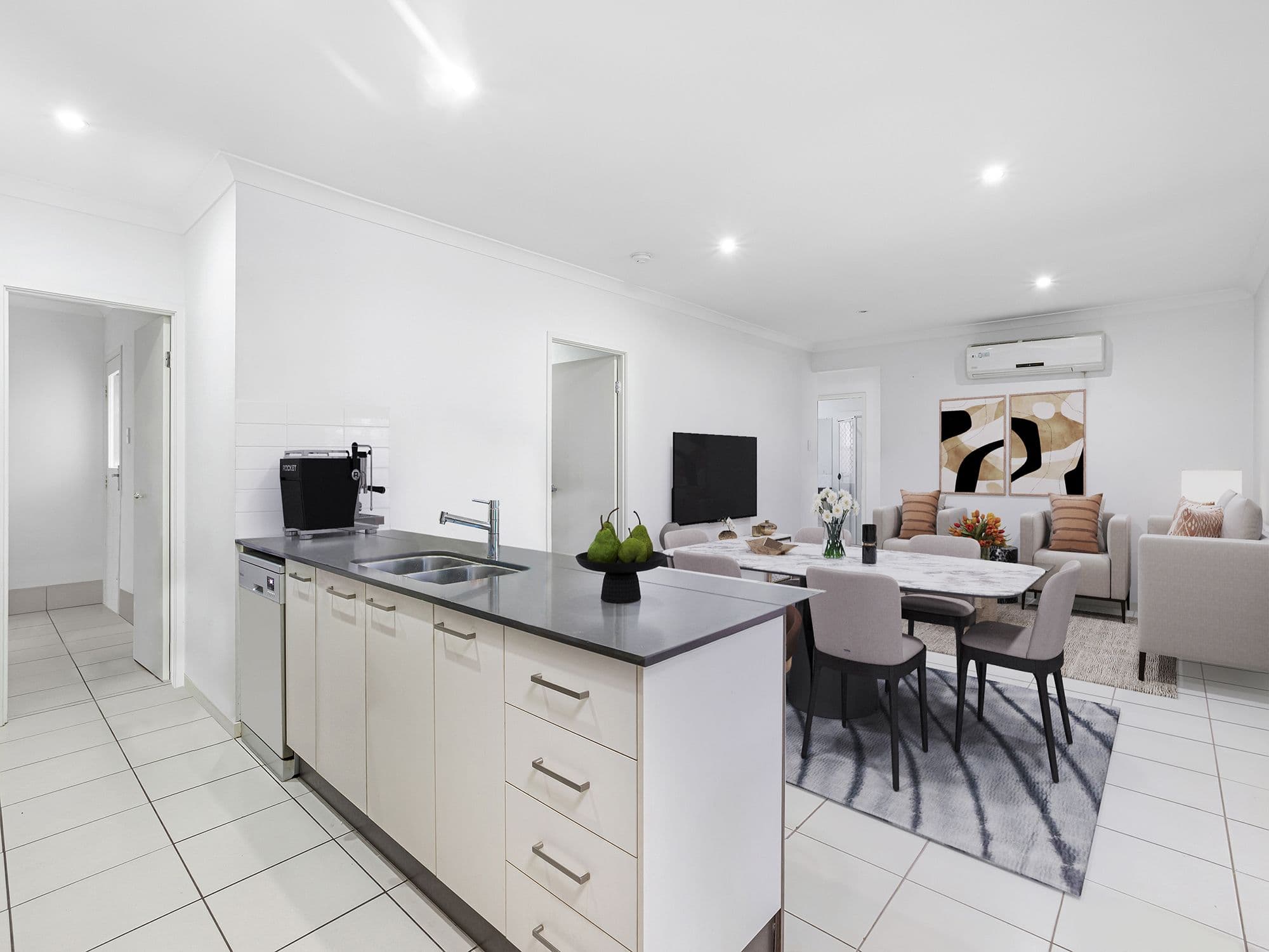 6 Pendraat Parade, Hope Island QLD 4212, Hope Island - Thumbnail 5